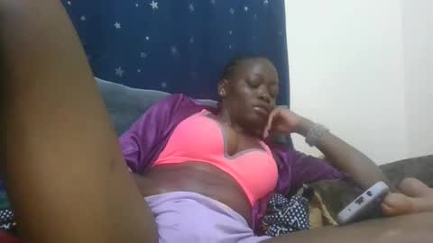 cilia petite online show from February 16, 2025, 7:27 pm