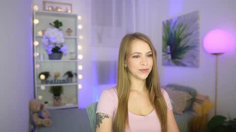 Snapshot of cindy_grey_ chatting on September 13, 2025, 6:40 pm Cintybaby online show from September 13, 2025, 6:40 pm