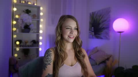 Snapshot of cindy_grey_ chatting on September 20, 2025, 6:31 pm Cintybaby online show from September 20, 2025, 6:31 pm