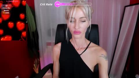 Snapshot of cindy_lady chatting on November 3, 2025, 9:43 am Cindy online show from November 3, 2025, 9:43 am