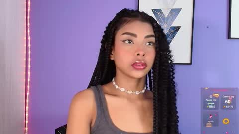 cinnamon_kyla online show from February 13, 2025, 7:21 pm