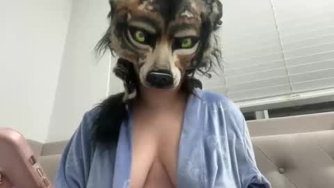 Nicky online show from November 9, 2025, 6:55 am