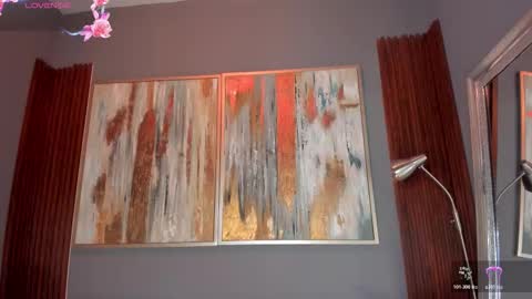 Snapshot of cinnia_ chatting on October 21, 2025, 12:06 pm Cintia online show from October 21, 2025, 12:06 pm