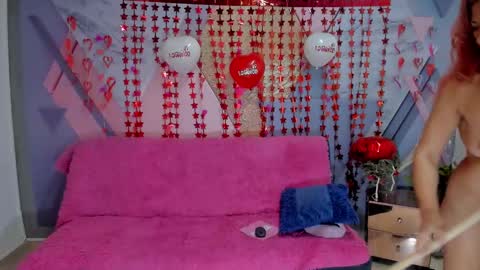 Snapshot of cintiagreyx chatting on February 14, 2025, 5:57 pm  CINTIA  online show from February 14, 2025, 5:57 pm