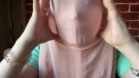 citrusblissss online show from October 17, 2025, 2:59 am