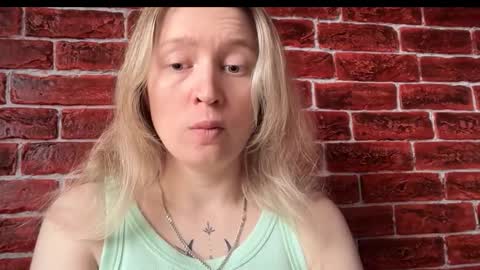 citrusblissss online show from October 21, 2025, 2:56 am