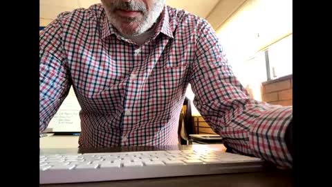 Snapshot of cj3d2 chatting on November 13, 2025, 9:36 pm Cjd32 online show from November 13, 2025, 9:36 pm