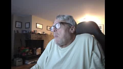 Snapshot of cjscout chatting on December 11, 2024, 7:31 am cjscout online show from December 11, 2024, 7:31 am