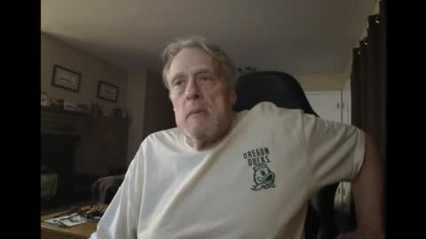 Snapshot of cjscout chatting on February 4, 2025, 2:39 am cjscout online show from February 4, 2025, 2:39 am