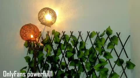 claiok online show from November 27, 2025, 3:19 am