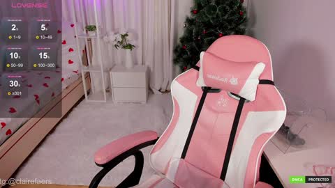 Claire Faers online show from December 26, 2024, 1:43 pm