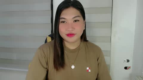 CLAIRE online show from March 6, 2025, 3:02 am