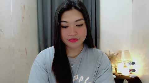 CLAIRE online show from October 2, 2025, 6:09 am