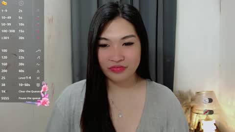 CLAIRE online show from November 15, 2025, 11:51 am