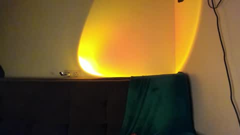 Snapshot of clancyosbourne chatting on December 14, 2024, 1:17 am Clancy online show from December 14, 2024, 1:17 am