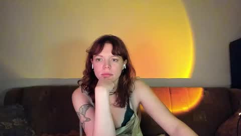 Snapshot of clancyosbourne chatting on December 28, 2024, 10:02 pm Clancy online show from December 28, 2024, 10:02 pm