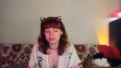 Snapshot of clancyosbourne chatting on December 30, 2024, 8:25 pm Clancy online show from December 30, 2024, 8:25 pm