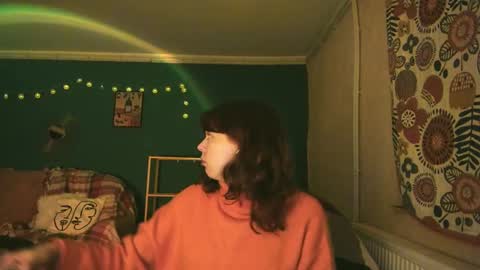 Snapshot of clancyosbourne chatting on February 16, 2025, 8:22 pm Clancy online show from February 16, 2025, 8:22 pm