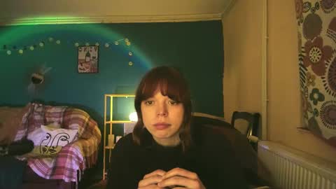 Snapshot of clancyosbourne chatting on February 20, 2025, 11:43 pm Clancy online show from February 20, 2025, 11:43 pm