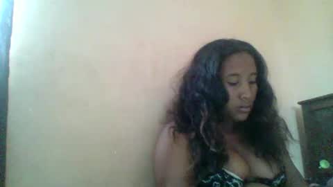 Clarah0123 online show from February 4, 2025, 8:56 am