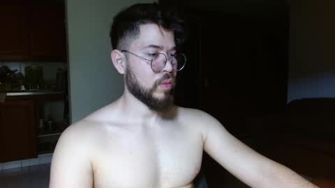 Snapshot of clark_14 chatting on November 12, 2025, 7:09 am Clark online show from November 12, 2025, 7:09 am