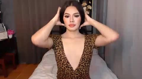 Snapshot of classy_maika chatting on February 25, 2025, 10:58 am maika online show from February 25, 2025, 10:58 am