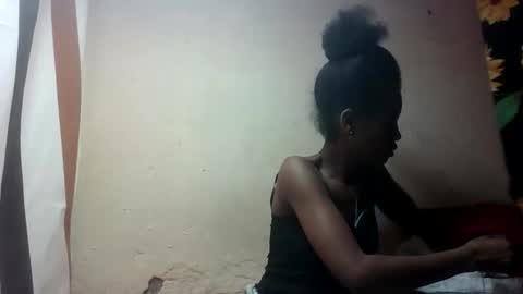 claudianne online show from September 16, 2025, 12:06 pm