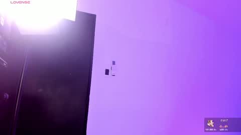 Snapshot of cleeoadams_ chatting on February 11, 2025, 10:37 am Cleo Adams online show from February 11, 2025, 10:37 am