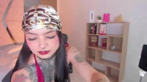 Snapshot of cleeoadams_ chatting on September 24, 2025, 4:27 am Cleo Adams online show from September 24, 2025, 4:27 am