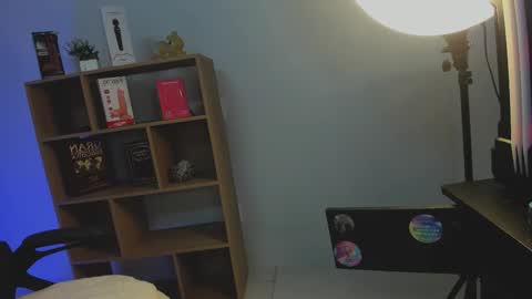 Snapshot of cleeoadams_ chatting on September 27, 2025, 4:17 am Cleo Adams online show from September 27, 2025, 4:17 am