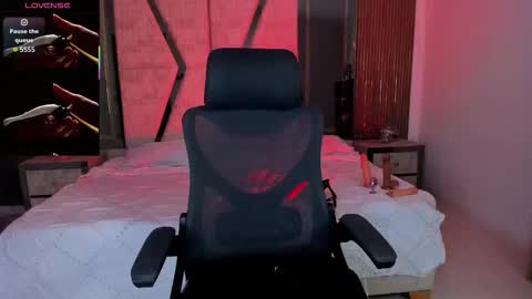 Snapshot of cleeoadams_ chatting on October 8, 2025, 4:54 am Cleo Adams online show from October 8, 2025, 4:54 am