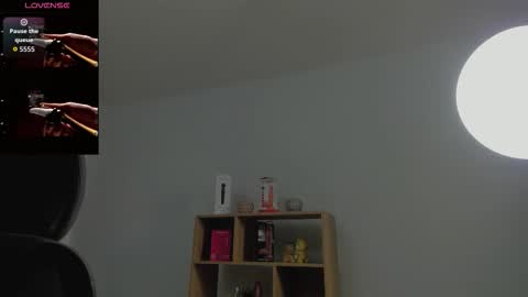 Snapshot of cleeoadams_ chatting on October 11, 2025, 4:22 am Cleo Adams online show from October 11, 2025, 4:22 am