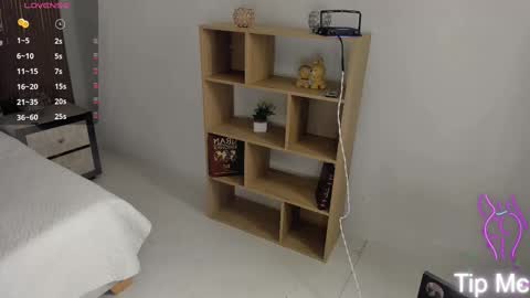 Snapshot of cleeoadams_ chatting on October 13, 2025, 4:12 am Cleo Adams online show from October 13, 2025, 4:12 am