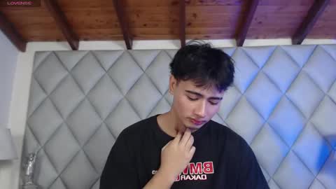 Snapshot of clement_reyes chatting on November 2, 2025, 1:13 pm clement_reyes online show from November 2, 2025, 1:13 pm