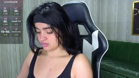 Snapshot of clementine_t chatting on October 16, 2025, 12:39 pm Clementine online show from October 16, 2025, 12:39 pm