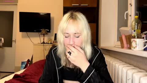 Jenny online show from November 30, 2025, 6:34 pm