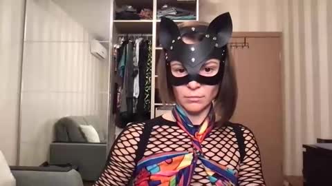 cleo_catra online show from September 26, 2025, 3:05 pm