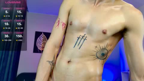 Snapshot of cleo_stringer_ chatting on November 25, 2025, 1:44 pm Cleo online show from November 25, 2025, 1:44 pm