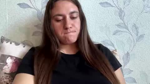 cleo_wildcat online show from September 12, 2025, 12:27 pm