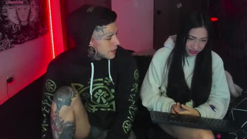 cleo y maikol online show from November 22, 2025, 8:13 am