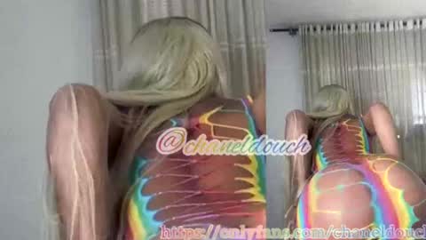 Snapshot of clermontt chatting on January 7, 2025, 2:19 pm clermontt online show from January 7, 2025, 2:19 pm