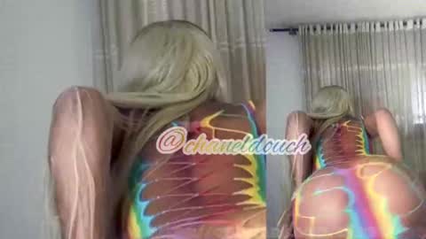 Snapshot of clermontt chatting on February 2, 2025, 1:52 pm clermontt online show from February 2, 2025, 1:52 pm