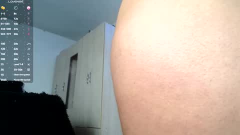 Snapshot of clermontt chatting on February 16, 2025, 2:00 pm clermontt online show from February 16, 2025, 2:00 pm