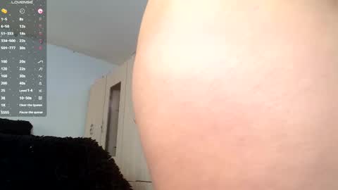 Snapshot of clermontt chatting on February 17, 2025, 4:48 pm clermontt online show from February 17, 2025, 4:48 pm