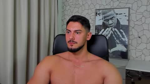 Snapshot of clintmasterss chatting on October 25, 2025, 5:37 am ClintMasterss online show from October 25, 2025, 5:37 am