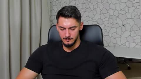 Snapshot of clintmasterss chatting on November 3, 2025, 5:20 am ClintMasterss online show from November 3, 2025, 5:20 am