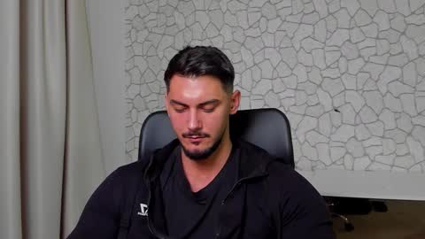 Snapshot of clintmasterss chatting on November 12, 2025, 5:41 am ClintMasterss online show from November 12, 2025, 5:41 am