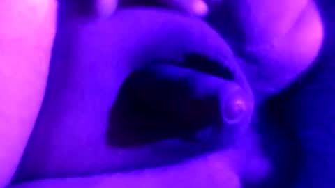 clitchewer47 online show from December 20, 2025, 3:57 am