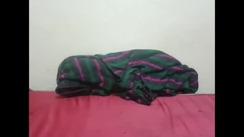 Snapshot of clity_creamer chatting on September 18, 2025, 7:05 pm clity_creamer online show from September 18, 2025, 7:05 pm