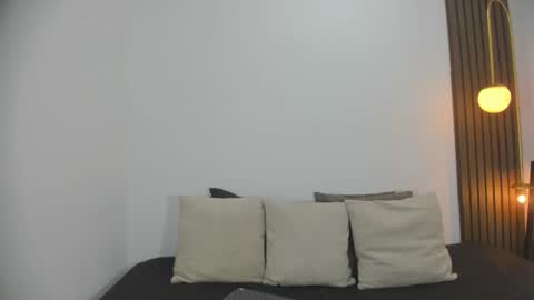 Snapshot of cloe_amazingg chatting on December 8, 2024, 7:32 pm Cloe online show from December 8, 2024, 7:32 pm